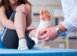 Orthopedic rehabilitation services can treat many conditions.