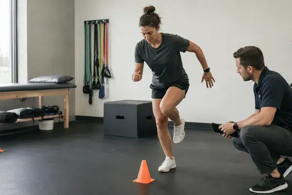 Sports Specific Rehab vs Traditional Physical Therapy: Which Gets Athletes Back Faster?